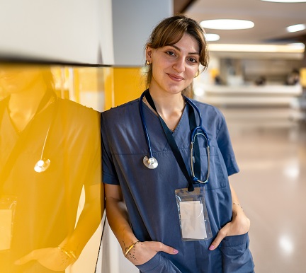 ¿Qué hace un enfermero o enfermera en España?