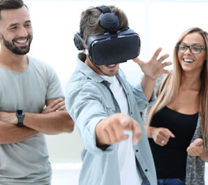 ¿Quieres dar un giro a tu carrera tecnológica? Únete a Viewnext y redefine tu futuro profesional