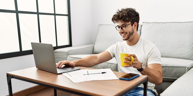 ¿Qué documentación necesito de la empresa para hacer la declaración de renta?